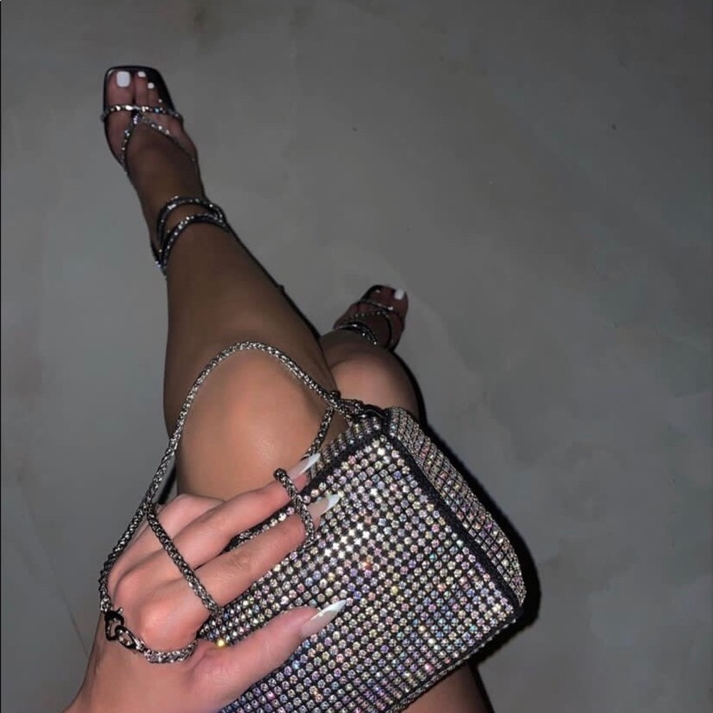 Hello babes 💗 ,,
